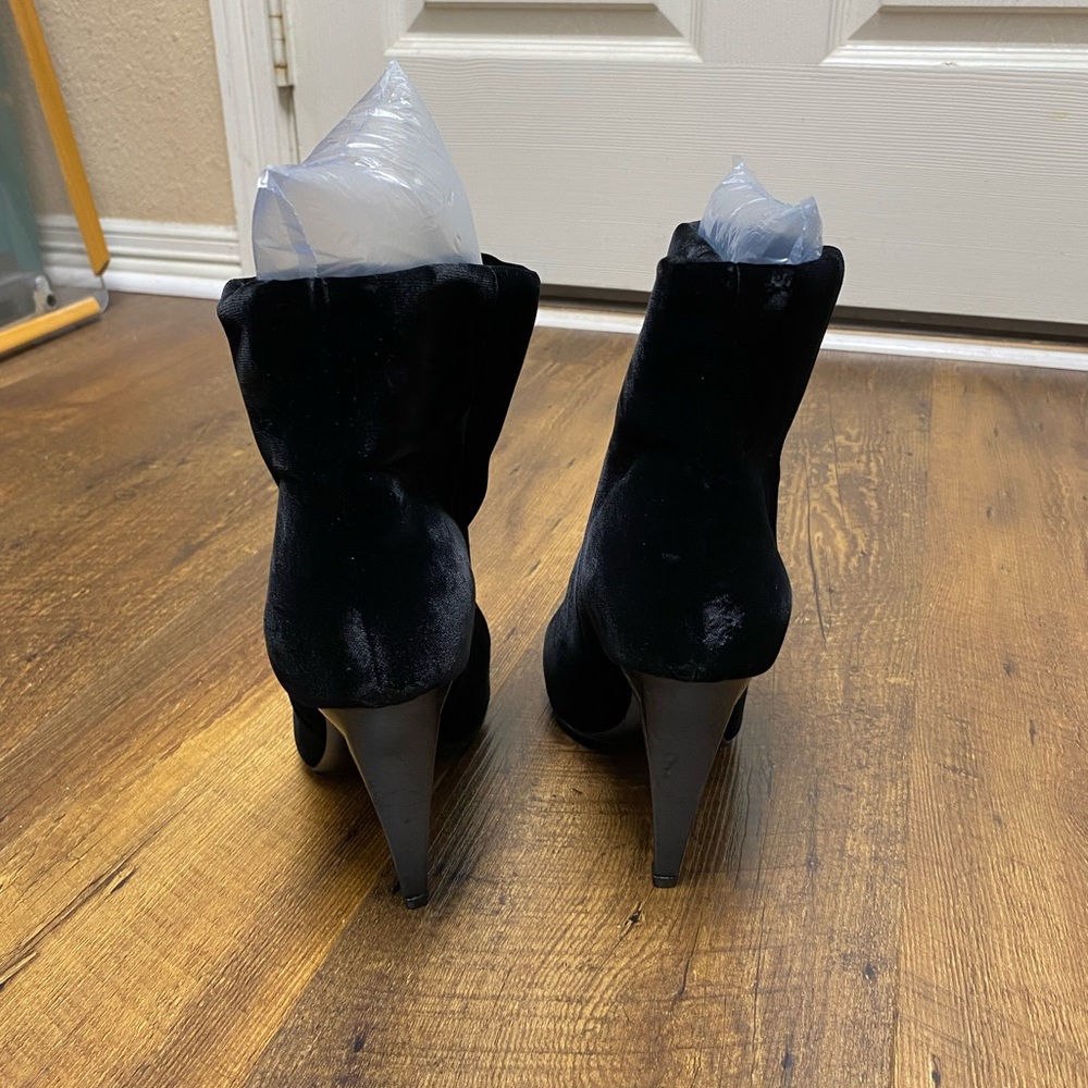 Saint Laurent ankle boots - Picture 4 of 7